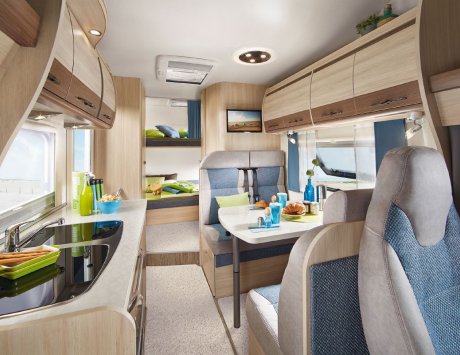 Média réf. 655 (2/3): Cat. F Fiat Family : Transport et couchage 6 personnes